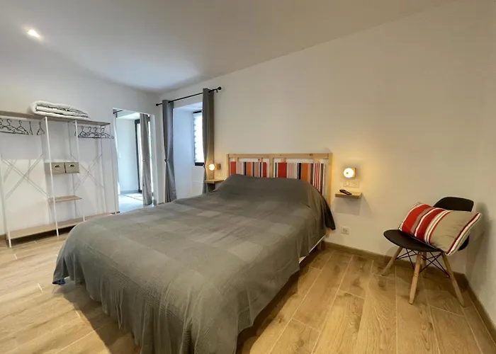 Feriehus Maison Heia *