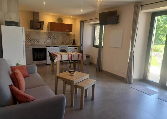 Maison Heia Feriehus *